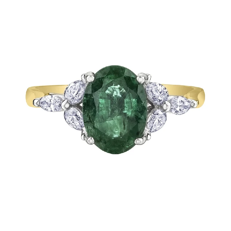 Cluster - Style Women's Diamond Rings with Multiple Small Diamonds Arranged in a Stunning PatternOval Emerald Ring with Diamond Detailing