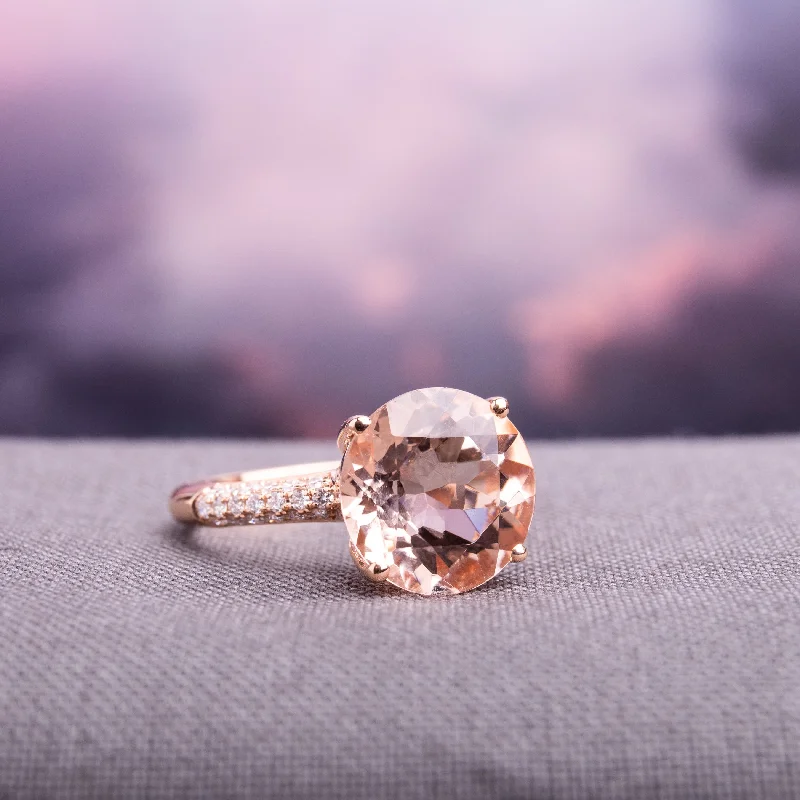 Alexandrite Gemstone Rings in Platinum with a Hidden Halo for a Rare and Luxurious PieceMiadora 14k Rose Gold Morganite and 1/5ct TDW Diamond Cocktail Ring (G-H, SI1-SI2) - Pink