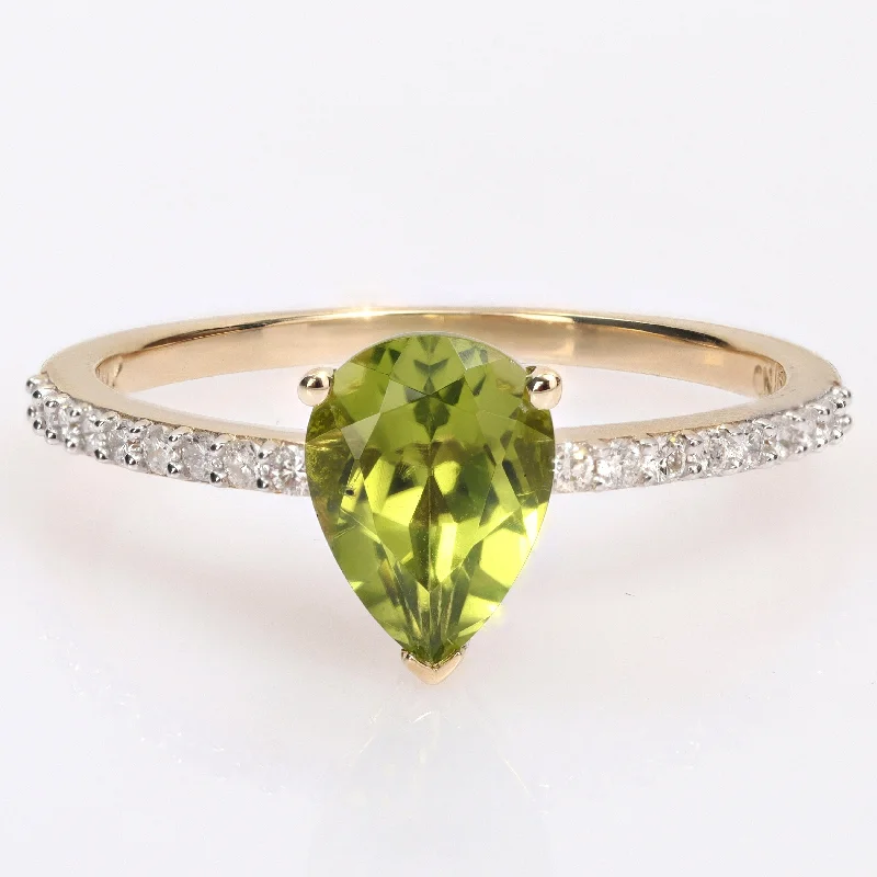 Sapphire Gemstone Rings in 18K White Gold with Diamond Accents for an Elegant EngagementMiadora Pear-cut Peridot and 1/6ct TDW Diamond Teardrop Ring in 14k Yellow Gold