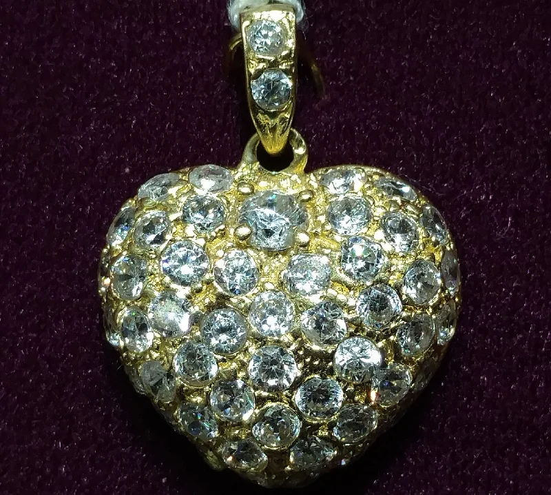 Retro - Inspired Art Deco - Patterned Pendant in Silver for Vintage LoversPuffy Heart Paved with Cubic Zirconia Pendant (14K) Retro - Inspired Art Deco - Patterned Pendant in Silver for Vintage LoversPuffy Heart Paved with Cubic Zirconia Pendant (14K)